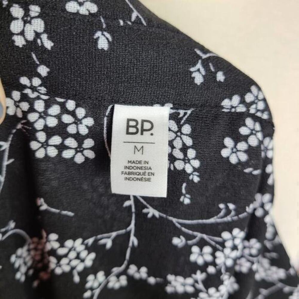 NWT BP Sheer Black Floral Button Down Collar Top Medium - Picture 3 of 6